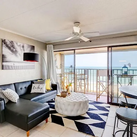 Beachfront-Boardwalk-Elevator-Pool-Free Parking For 2 Cars! Villa